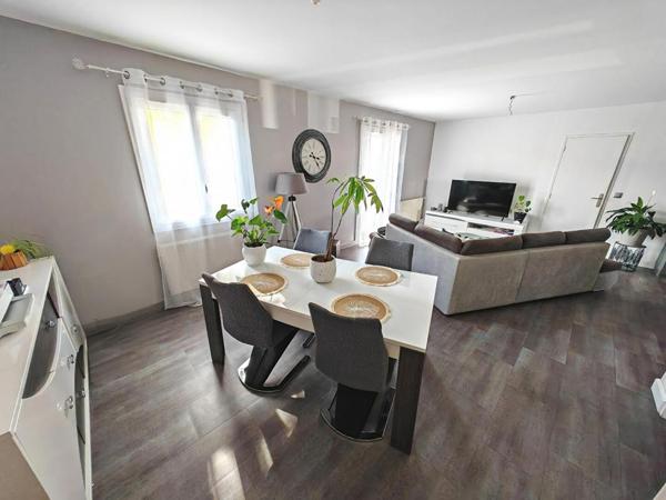 Exclu Le Poinçonnet : Maison de plain-pied intégral, 5 chambres, 124 m2, grand garage, jardin