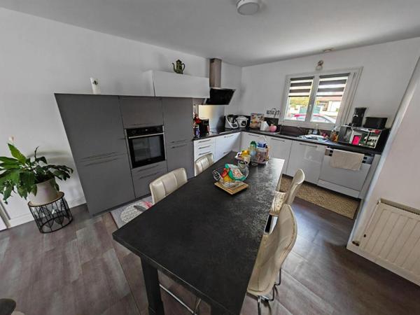 Exclu Le Poinçonnet : Maison de plain-pied intégral, 5 chambres, 124 m2, grand garage, jardin