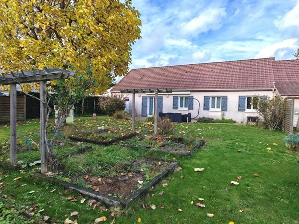 Exclu Le Poinçonnet : Maison de plain-pied intégral, 5 chambres, 124 m2, grand garage, jardin