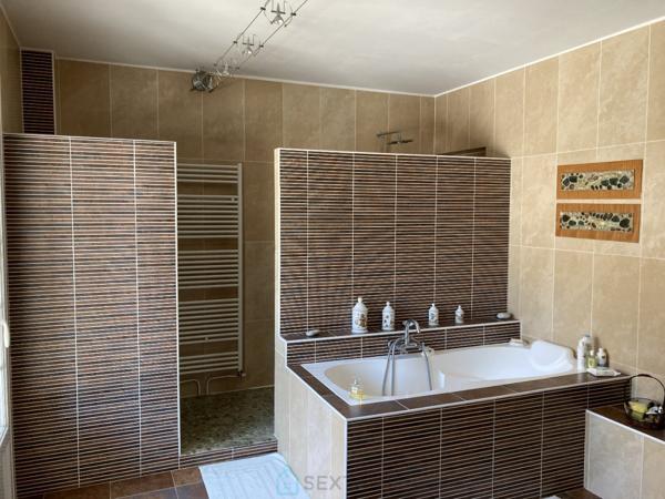 Villa située dans un secteur verdoyant très recherché