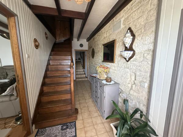 Maison
         5 pièces
        - 150 m² Exclusivité 114 900 € *