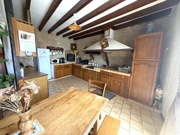 Maison
         5 pièces
        - 150 m² Exclusivité 114 900 € *