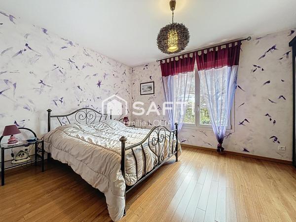 Maison individuelle de 130 m² – 4 chambres – Plain-pied surélevé