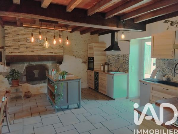 Maison à vendre 7 pièces 265 m² Chantonnay