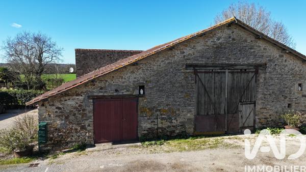 Maison à vendre 7 pièces 265 m² Chantonnay
