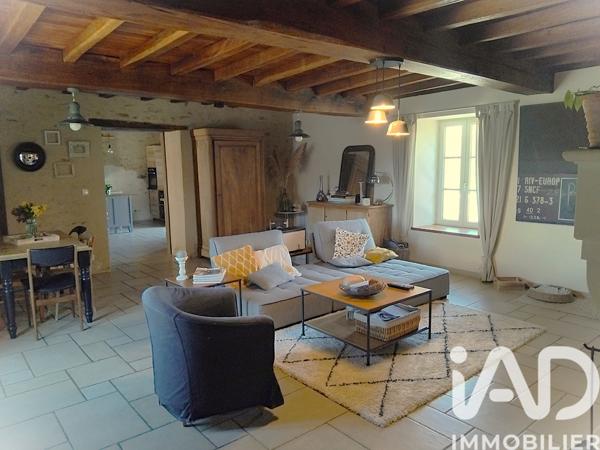 Maison à vendre 7 pièces 265 m² Chantonnay