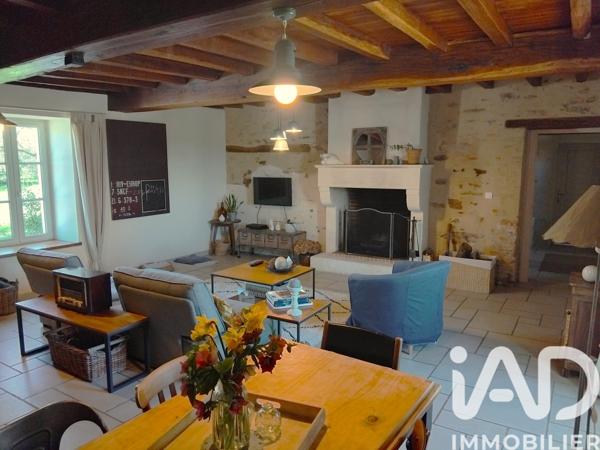 Maison à vendre 7 pièces 265 m² Chantonnay