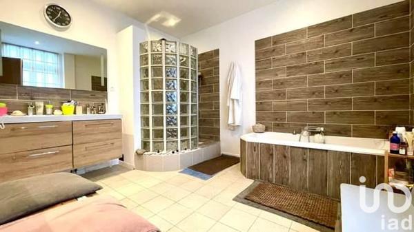 Maison à vendre 7 pièces 158 m² Houplines