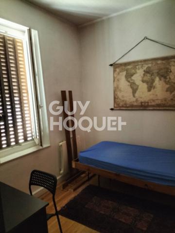 Maison Feyzin 7 pièce(s) 142.95 m2 jardin et dépendances