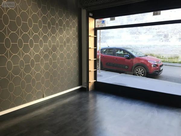 Location - Fonds et/ou murs commerciaux Rouen 76000 27 m 2