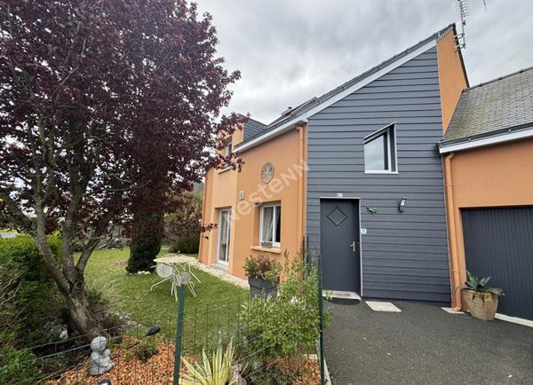 Maison familiale à vendre à Ancenis - 4 chambres, jardin et garage.