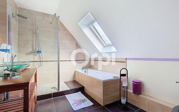 Maison à vendre    5 pièces •  Verberie