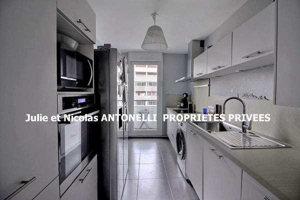 Saint Etienne 42100 Appartement 83m² 3 chambres avec BALCONS, GARAGE et CAVE