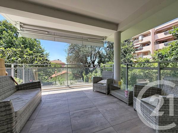 Appartement F4 à vendre  4 pièces - 73,61 m 2   NICE  - 06