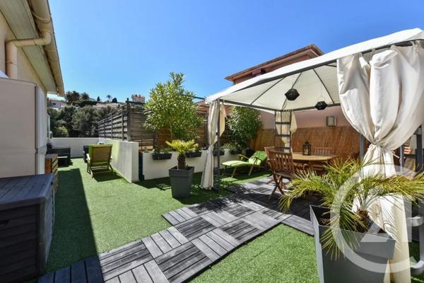 Appartement F4 à vendre  4 pièces - 73,61 m 2   NICE  - 06