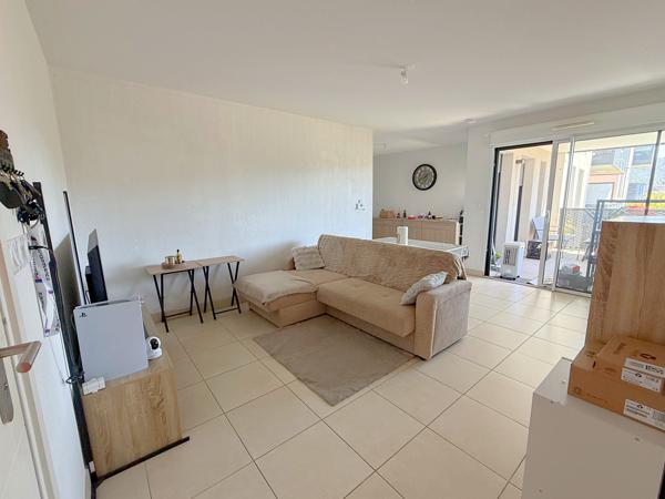 Appartement
         3 pièces
        - 64 m² Exclusivité 190 000 € *