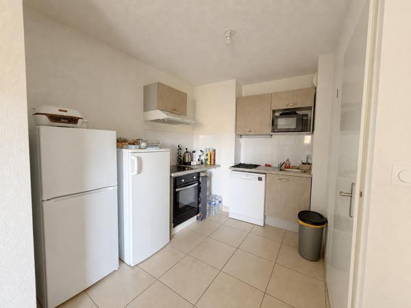 Appartement
         3 pièces
        - 64 m² Exclusivité 190 000 € *