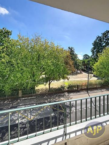 Appartement à louer Nantes : 3 pièces, 63m² avec 2 chambre(s) à 826€ - AJP Immobilier Nantes Est
