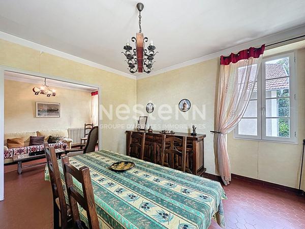 A vendre maison centre ville d Auch 148 m2 avec jardin au calme et garage