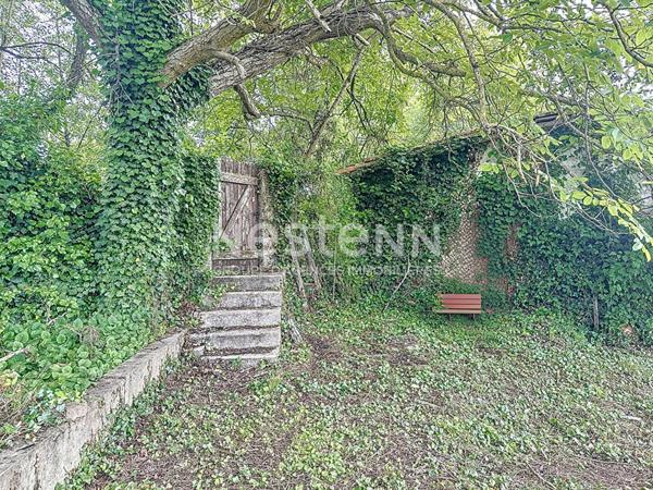 A vendre maison centre ville d Auch 148 m2 avec jardin au calme et garage