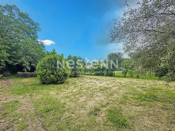 A vendre maison centre ville d Auch 148 m2 avec jardin au calme et garage