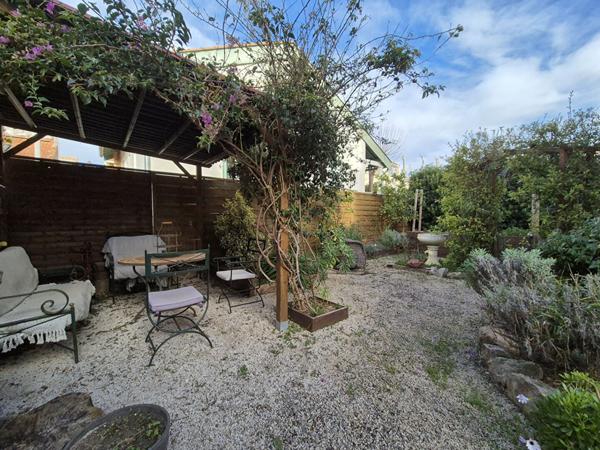 Rare Villa en centre ville Balaruc Les Bains 14 pièce(s) 340.23 m2