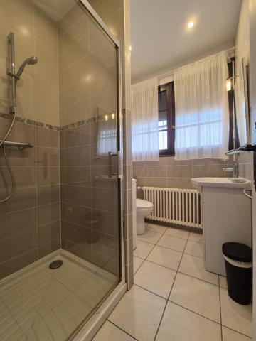 Rare Villa en centre ville Balaruc Les Bains 14 pièce(s) 340.23 m2