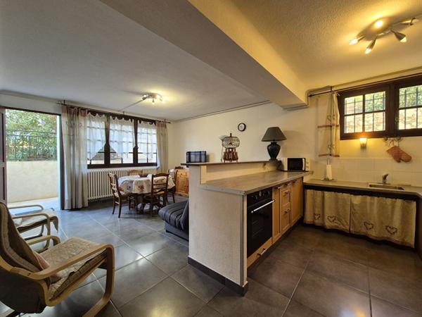 Rare Villa en centre ville Balaruc Les Bains 14 pièce(s) 340.23 m2