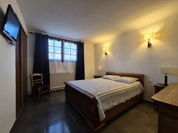 Rare Villa en centre ville Balaruc Les Bains 14 pièce(s) 340.23 m2