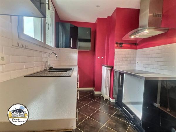 3 pièces lumineux avec balcon et box fermé – Parc de Saint-Maur