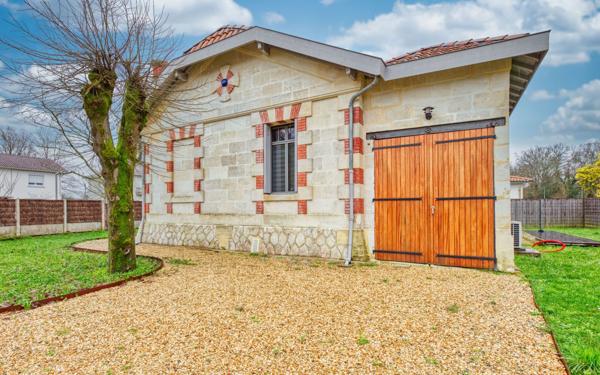 Maison à vendre    4 pièces •  Pessac