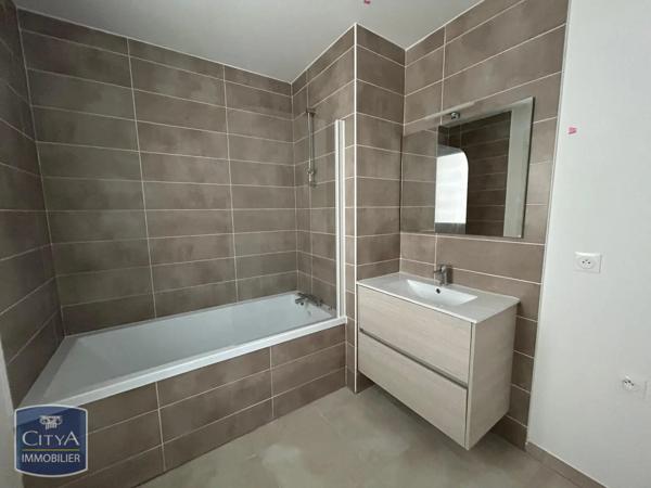 Appartement à louer 2 pièces 45.34m²