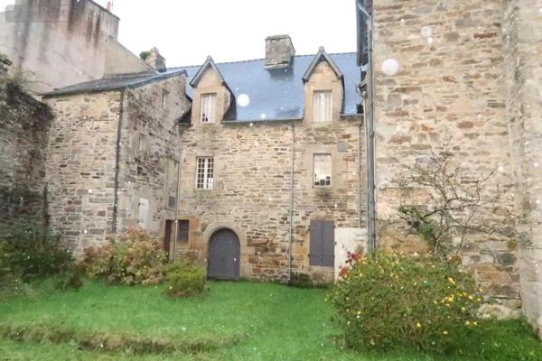 Achat - Maison Landerneau 29800 10 pièces 380 m 2 544 m 2
