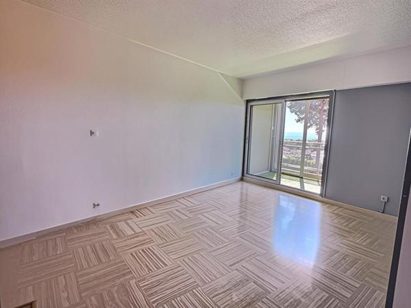 Appartement 2 pièce(s) 49.67 m2 - VUE MER
