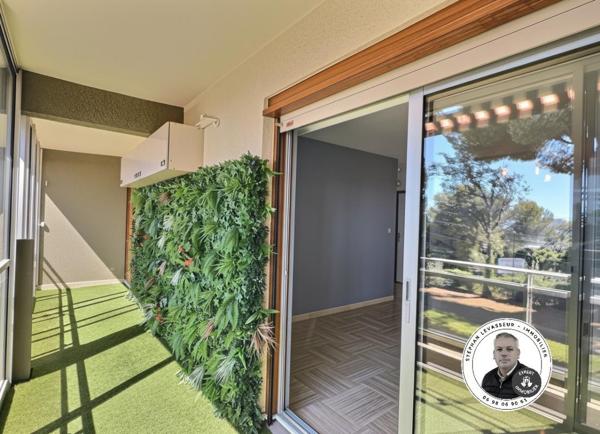 Appartement 2 pièce(s) 49.67 m2 - VUE MER