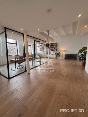 Grand loft 160 m² avec 3 places de parking à Lille