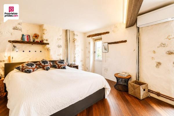 DESIGN ET AUTHENTICITE POUR CETTE MAISON DE VILLAGE UNIQUE !