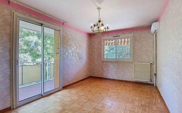 Appartement à vendre    3 pièces • 73,65 m2 Toulon