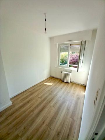 Maison 4 pièce(s) 3 chambre(s) 85 m²