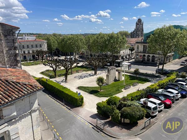 Vente appartement Saintes : 159 700 € - AJP Immobilier Saintes