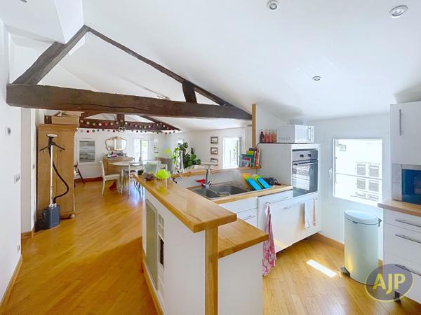 Vente appartement Saintes : 159 700 € - AJP Immobilier Saintes