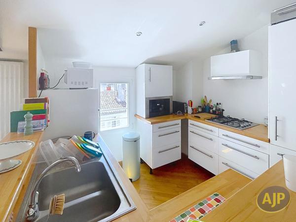 Vente appartement Saintes : 159 700 € - AJP Immobilier Saintes
