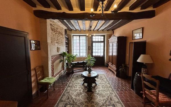 Maison à vendre    6 pièces • 172 m2 Donzy