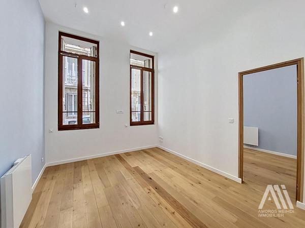 Appartement  et/ou local T4 à Toulon - Haute ville