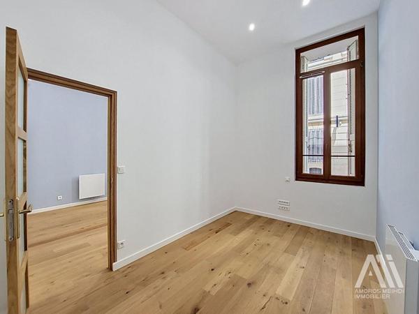 Appartement  et/ou local T4 à Toulon - Haute ville