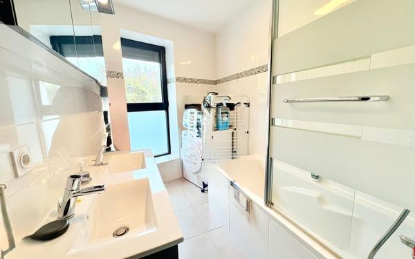 Maison à vendre    4 pièces • 95 m2 Neuville-sur-Saône