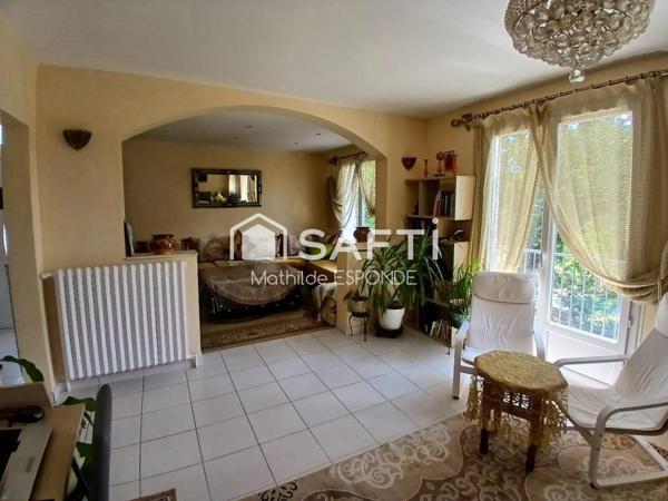 Maison de 140m², 3 chambres garage et jardin