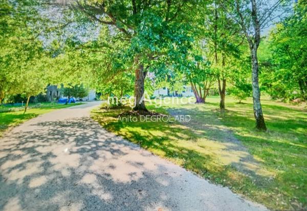 Maison à LES CLOUZEAUX, 85430 - 5 pièces 200m²