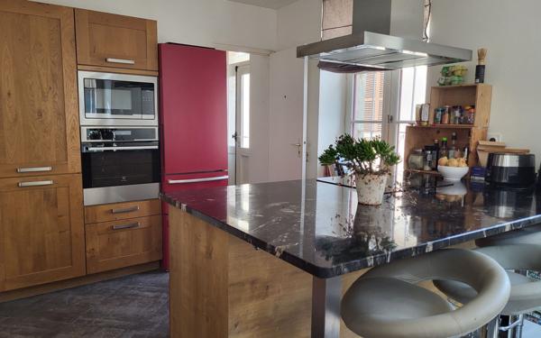 Maison à vendre    6 pièces •  Exmes