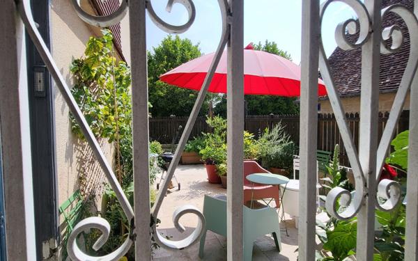 Maison à vendre    6 pièces •  Exmes